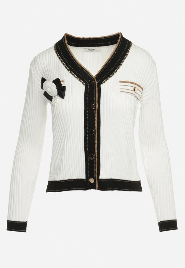 Born2be - Biały Wiskozowy Kardigan z Ozdobnym Łańcuszkiem i Broszką oraz Metaliczną Nicią Niten. Kolor: biały. Materiał: wiskoza