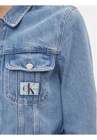 Calvin Klein Jeans Kurtka jeansowa 90's J20J222473 Niebieski Regular Fit. Kolor: niebieski. Materiał: bawełna