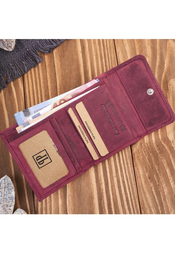 PAOLO PERUZZI - Portfel skórzany vintage Paolo Peruzzi T-114-HCH różowy. Kolor: różowy. Materiał: skóra. Wzór: geometria