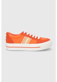 Desigual buty kolor pomarańczowy. Nosek buta: okrągły. Zapięcie: sznurówki. Kolor: pomarańczowy. Obcas: na platformie