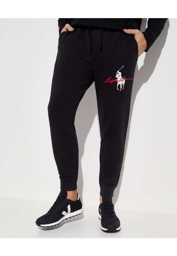 Ralph Lauren - RALPH LAUREN - Czarne spodnie dresowe z logo. Kolor: czarny. Materiał: dresówka