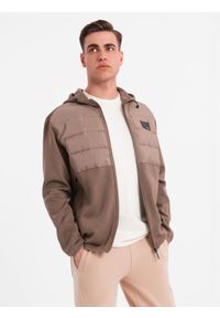 Ombre Clothing - Lekka męska kurtka z łączonych materiałów z kapturem i ozdobnym pikowaniem – jasnobrązowa V2 OM-JANP-0160 - XXL. Okazja: na co dzień. Typ kołnierza: kaptur. Kolor: brązowy. Materiał: materiał. Wzór: aplikacja. Styl: casual