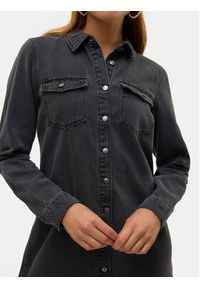 Vero Moda Sukienka jeansowa Jennie 10310968 Czarny Regular Fit. Kolor: czarny. Materiał: bawełna #6
