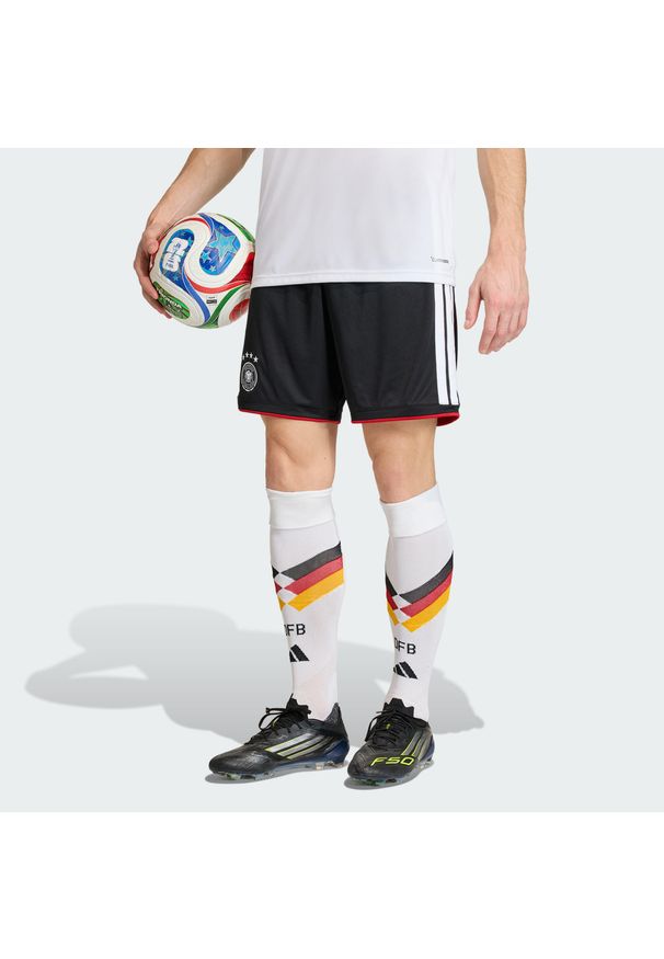 Adidas - Szorty Germany 26 Home Authentic. Kolor: czarny. Technologia: ClimaCool (Adidas). Sport: piłka nożna