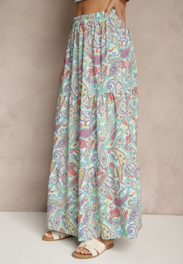 Renee - Zielona Spódnica Rozkloszowana High Waist z Motywem Paisley Nevolissa. Okazja: na co dzień. Stan: podwyższony. Kolor: zielony. Wzór: paisley. Styl: casual