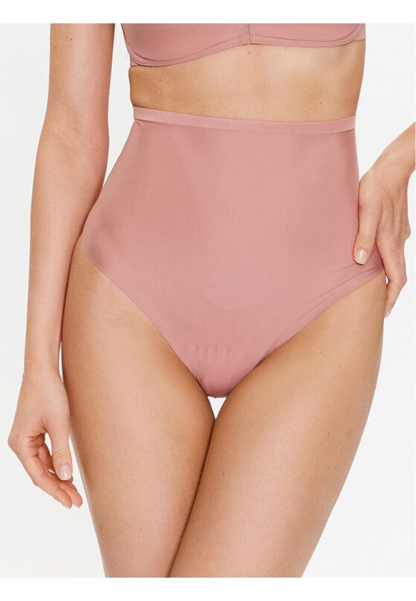 Stringi Triumph. Kolor: różowy. Materiał: syntetyk