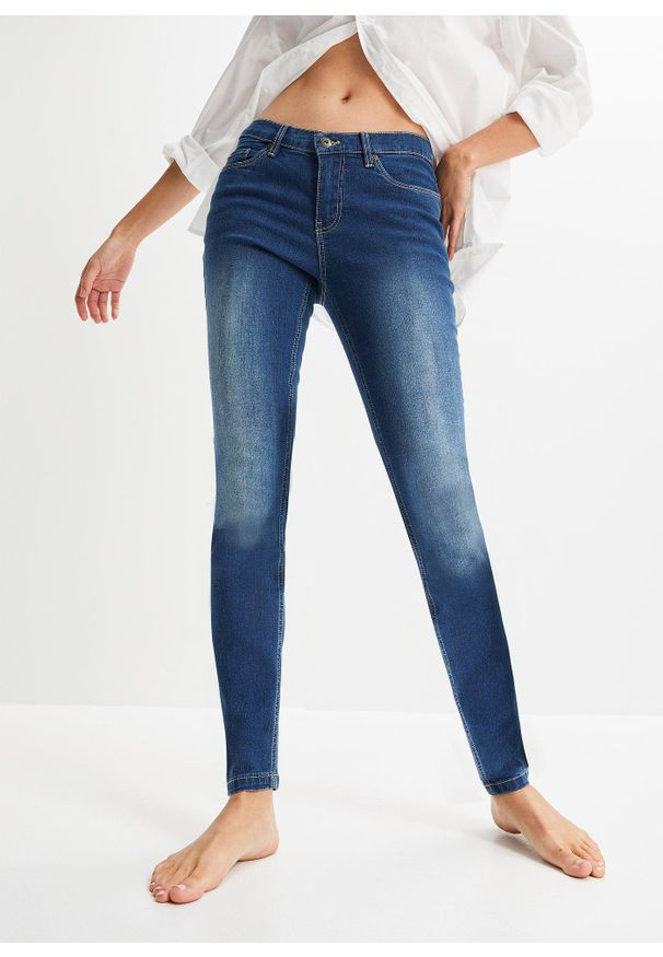 bonprix - Dżinsy Skinny ze stretchem, średni stan. Kolor: niebieski