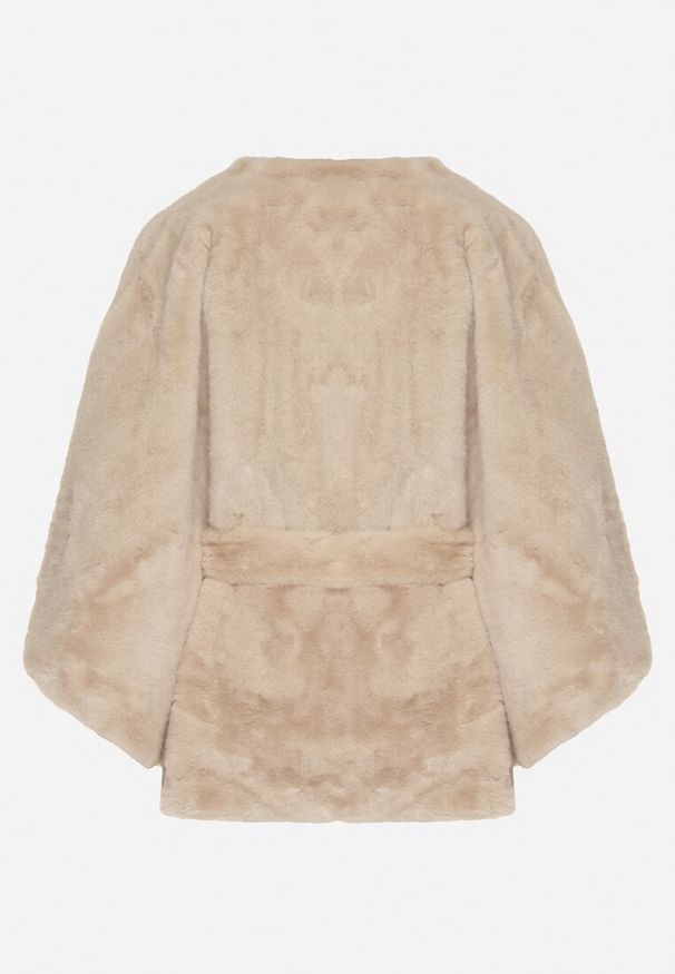 Born2be - Beżowe Ponczo z Futerkiem i Wiązanym Paskiem Monalena. Okazja: na co dzień, na spotkanie biznesowe, do pracy. Kolor: beżowy. Materiał: futro. Styl: casual, biznesowy, elegancki