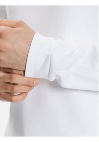 outhorn - Outhorn Bluza TSWSM316 Biały Regular Fit. Kolor: biały. Materiał: bawełna