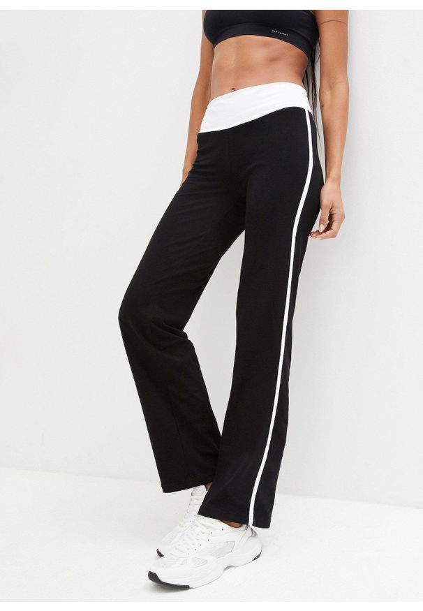 bonprix - Spodnie sportowe z bawełny ze stretchem. Kolor: czarny. Materiał: bawełna. Styl: sportowy