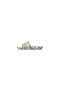 Klapki unisex Crocs Classic Marbled Slide. Zapięcie: bez zapięcia. Kolor: beżowy. Materiał: materiał, syntetyk. Sport: turystyka piesza
