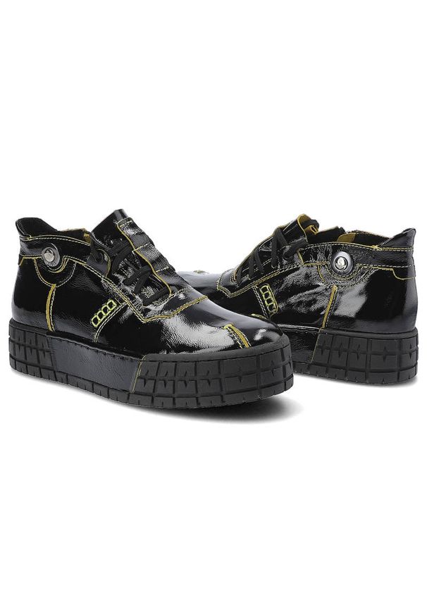Czarne Sneakersy Simen Damskie Stylowe Obuwie. Kolor: czarny. Materiał: skóra, lakier, materiał. Szerokość cholewki: normalna. Wzór: aplikacja. Obcas: na platformie. Styl: elegancki