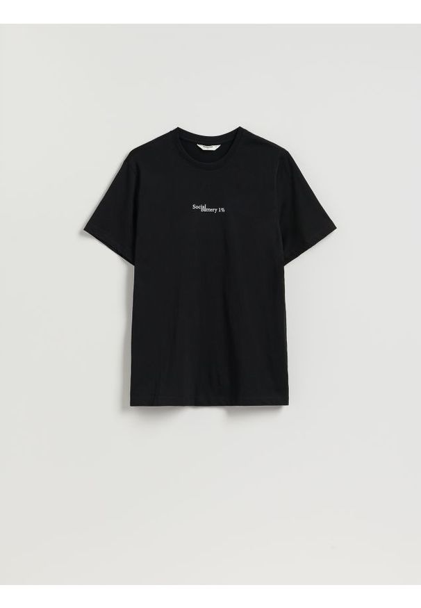 Reserved - T-shirt regular fit z nadrukiem - czarny. Kolor: czarny. Materiał: dzianina, bawełna. Wzór: nadruk