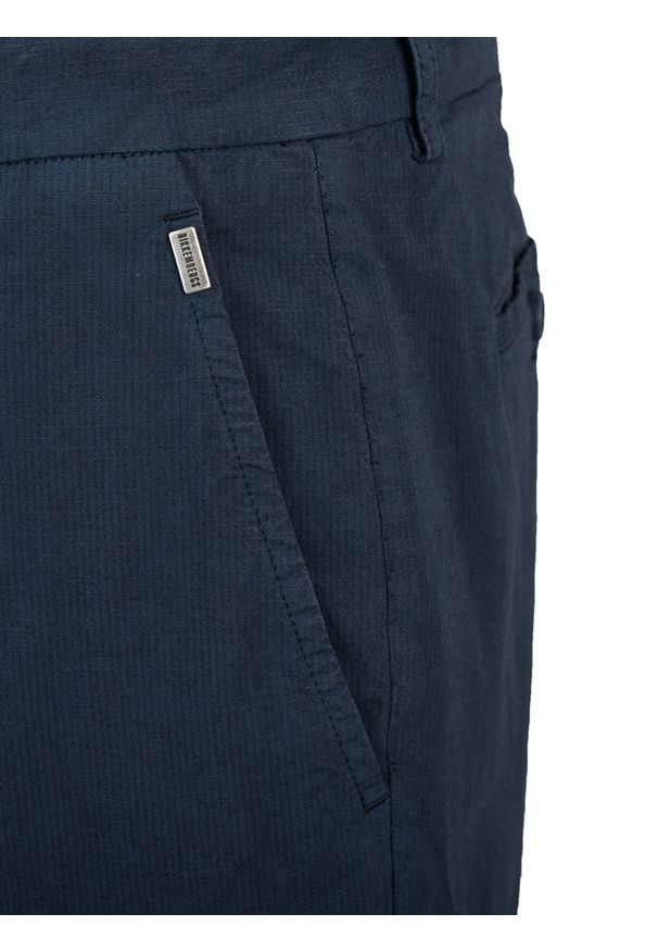 Bikkembergs Szorty | C O 004 00 S 3038 | Mężczyzna | Granatowy. Okazja: na co dzień. Kolor: niebieski. Materiał: bawełna, wiskoza, elastan. Styl: casual