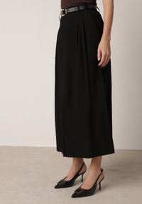 Born2be - Czarna Wiskozowa Spódnica o Rozkloszowanym Kroju z Rozcięciem i Paskiem Jaelia. Okazja: na co dzień, na spotkanie biznesowe, do pracy. Kolor: czarny. Materiał: wiskoza. Styl: casual, biznesowy, elegancki #2