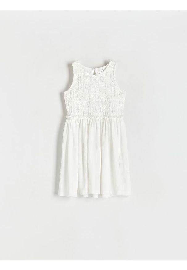 Reserved - Sukienka z ażurową górą - złamana biel. Materiał: tkanina. Wzór: ażurowy