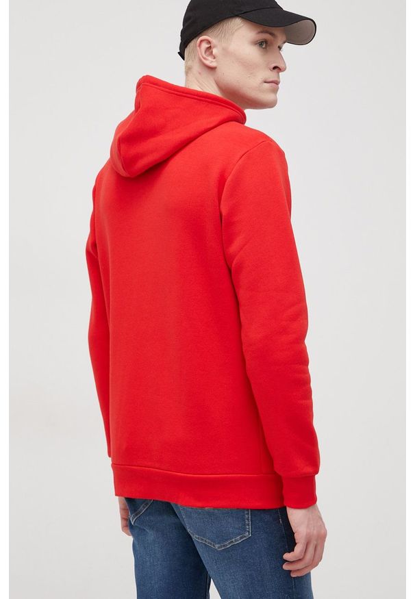 adidas Originals Bluza męska kolor czerwony z kapturem gładka. Okazja: na co dzień. Typ kołnierza: kaptur. Kolor: czerwony. Materiał: materiał, bawełna, dzianina. Wzór: gładki. Styl: casual