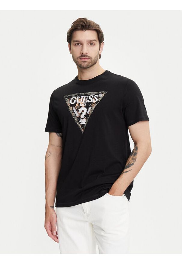 Guess T-Shirt M5YI15 I3Z14 Czarny Regular Fit. Kolor: czarny. Materiał: bawełna