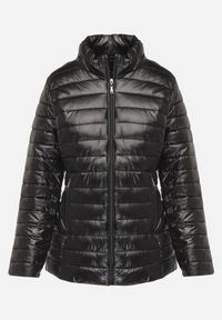 Born2be - Czarna Pikowana Kurtka z Kołnierzem i Kieszeniami Senias. Kolor: czarny. Wzór: aplikacja. Sezon: zima #4