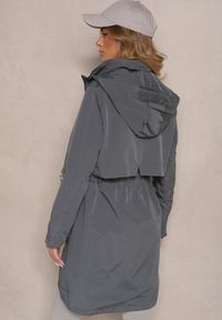 Renee - Szara Kurtka Parka z Kapturem i Regulowanymi Troczkami Isalene. Okazja: na co dzień. Typ kołnierza: kaptur. Kolor: szary. Materiał: jeans. Styl: casual, elegancki
