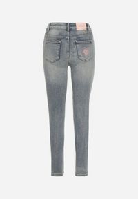 Born2be - Niebieskie Jeansy Skinny z Bawełną z Regularnym Stanem Tevalka. Okazja: na spacer, na co dzień. Kolor: niebieski. Styl: casual #6