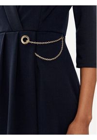 Rinascimento Sukienka koktajlowa CFC0019381002 Granatowy Regular Fit. Kolor: niebieski. Materiał: syntetyk. Styl: wizytowy #5