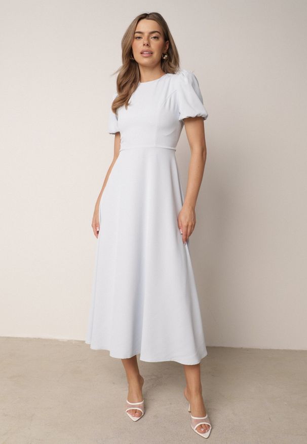 Born2be - Niebieska Elegancka Sukienka VICES o Rozkloszowanym Kroju z Krótkim Rękawem Aezith. Okazja: na komunię, na wesele, na ślub cywilny. Kolor: niebieski. Długość rękawa: krótki rękaw. Typ sukienki: proste, rozkloszowane. Styl: elegancki