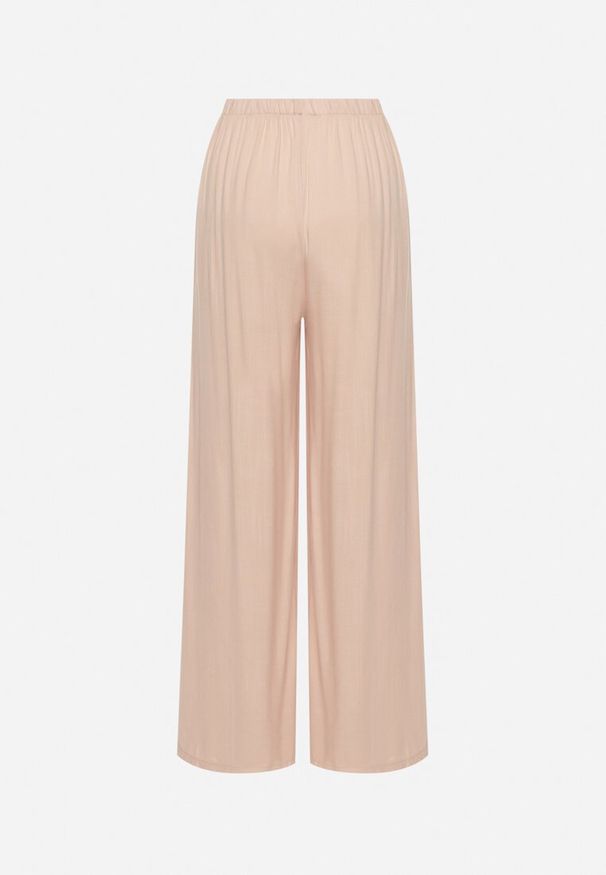 Born2be - Jasnoróżowe Spodnie z Szerokimi Nogawkami i Gumką w Pasie Helnena. Okazja: na spacer, na co dzień. Kolor: różowy. Materiał: materiał, wiskoza. Styl: casual, klasyczny