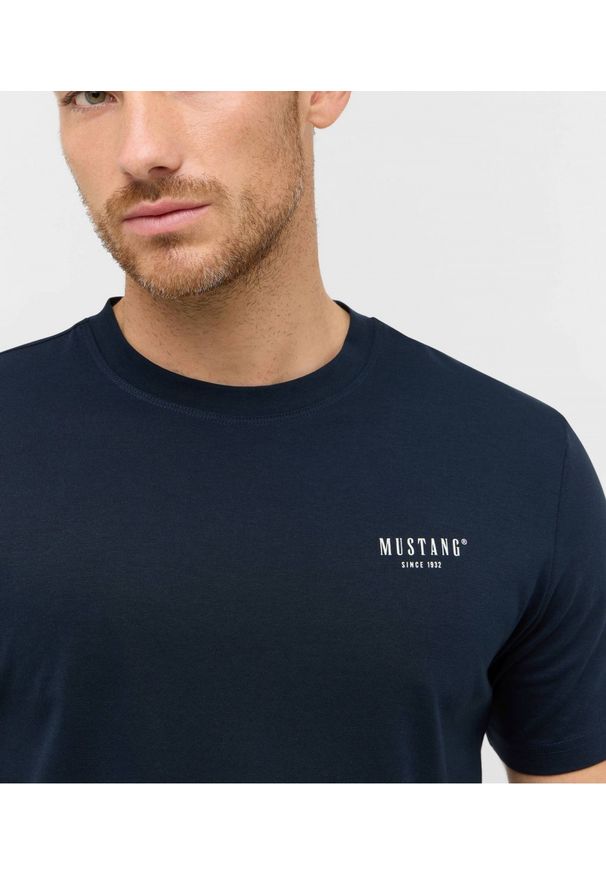 Męski T-Shirt Mustang Style Austin Dark Sapphire 1016857 4136