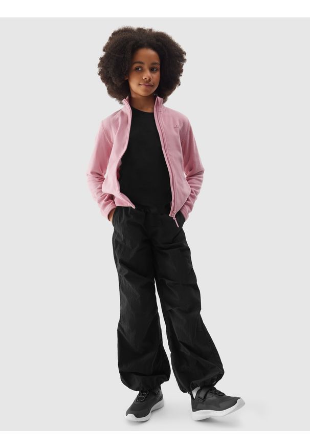 4f - 4F Polar ze stójką regular dziewczęcy - różowy 140 (9-10 lat). Typ kołnierza: kołnierzyk stójkowy. Kolor: różowy. Materiał: polar. Sezon: lato. Sport: turystyka piesza, wspinaczka, snowboard, narciarstwo