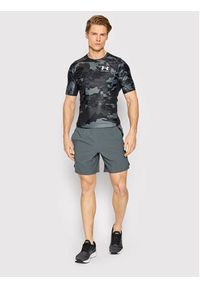 Under Armour Szorty sportowe Ua Launch Run 7'' 1361493 Szary Regular Fit. Kolor: szary. Materiał: syntetyk. Styl: sportowy. Sport: bieganie #7