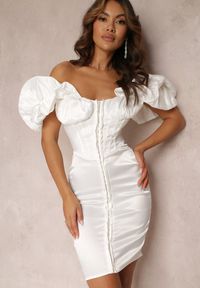 Renee - Biała Dopasowana Sukienka Satynowa z Bufiastym Rękawem Clarimond. Kolor: biały. Materiał: satyna #5