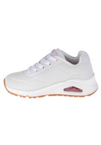 skechers - Buty do chodzenia dla dzieci Skechers Uno Stand ON Air. Zapięcie: sznurówki. Kolor: biały. Materiał: guma, materiał, tkanina, syntetyk. Szerokość cholewki: normalna. Sport: turystyka piesza