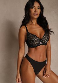 Renee - Czarno-Beżowy Koronkowy Biustonosz Ozdobiony Cyrkoniowym Sercem Bothilei. Kolor: czarny. Materiał: koronka. Wzór: aplikacja #6
