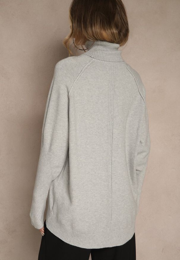 Renee - Szary Golf z Domieszką Kaszmiru o Prostym Kroju Zoirsova. Okazja: na co dzień. Typ kołnierza: golf. Kolor: szary. Materiał: kaszmir. Długość rękawa: długi rękaw. Długość: długie. Styl: casual, elegancki