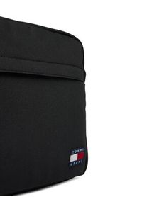 Tommy Jeans Torba na laptopa Tjm Ess Daily Computer Bag AM0AM14075 Czarny. Kolor: czarny. Materiał: materiał #4