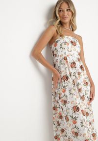 Born2be - Beżowa Sukienka z Wiskozą o Rozkloszowanym Kroju w Kwiaty Nalorene. Okazja: na co dzień. Typ kołnierza: dekolt kwadratowy. Kolor: beżowy. Materiał: wiskoza. Długość rękawa: na ramiączkach. Wzór: kwiaty. Typ sukienki: rozkloszowane. Styl: casual, elegancki #3