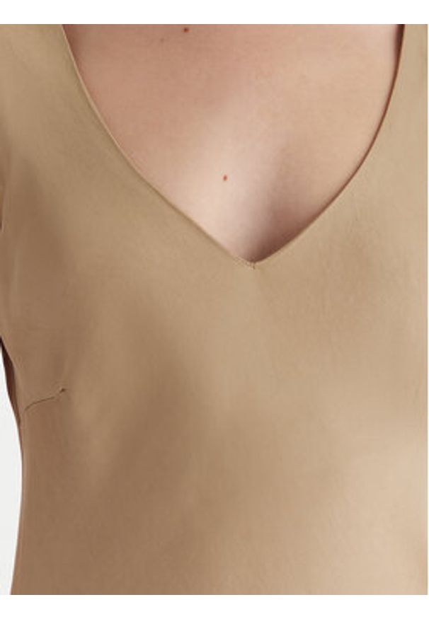 ViCOLO Sukienka koktajlowa TF0247 Beżowy Regular Fit. Kolor: beżowy. Materiał: wiskoza. Styl: wizytowy