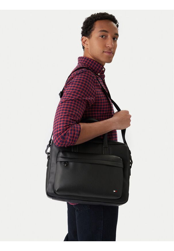TOMMY HILFIGER - Tommy Hilfiger Torba na laptopa Th Flag Computer Bag AM0AM13989 Czarny. Kolor: czarny. Materiał: skóra