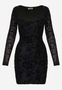 Renee - Czarna Sukienka VICES Bodycon z Wiązaniem na Plecach i Welurowym Wzorem Raessa. Okazja: na randkę, na imprezę. Kolor: czarny. Materiał: welur. Typ sukienki: bodycon. Styl: elegancki #3