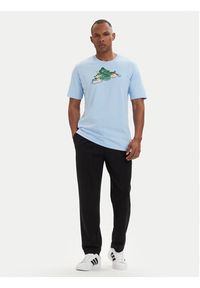 Adidas - adidas T-Shirt Novelty Mini Graphic JZ5038 Błękitny Regular Fit. Kolor: niebieski. Materiał: bawełna #5