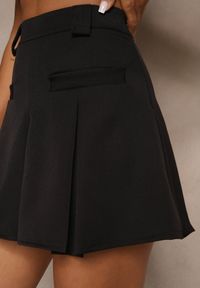 Renee - Czarna Spódnica z Wiskozą o Rozkloszowanym Kroju z Imitacją Kieszeni Talireina. Okazja: na co dzień. Kolor: czarny. Materiał: wiskoza. Styl: elegancki, casual #4