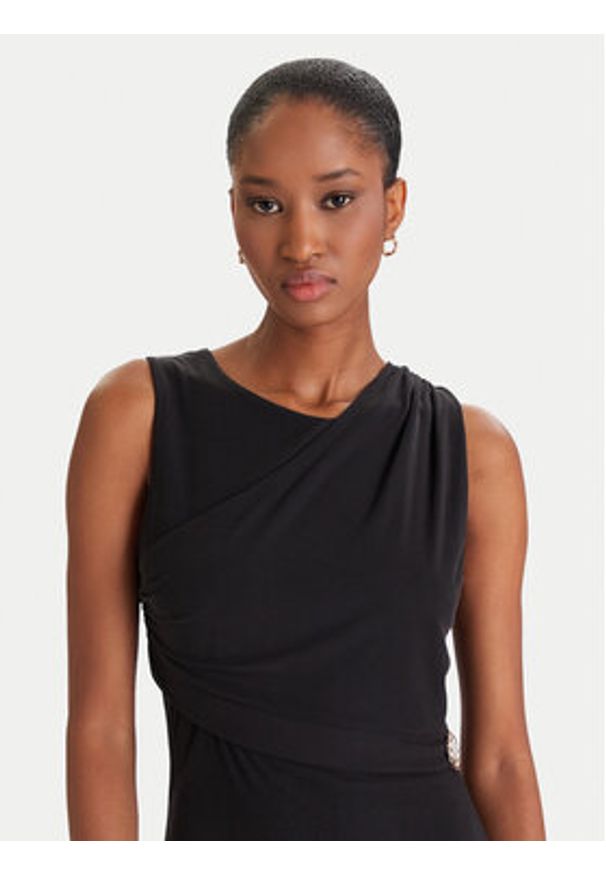 Guess Sukienka codzienna W5YK27 KAQL2 Czarny Regular Fit. Okazja: na co dzień. Kolor: czarny. Typ sukienki: proste. Styl: casual