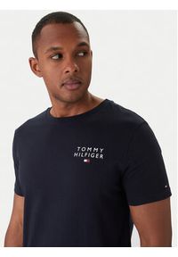 TOMMY HILFIGER - Tommy Hilfiger T-Shirt UM0UM02916 Granatowy Regular Fit. Kolor: niebieski. Materiał: bawełna #5