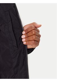 Karl Lagerfeld - KARL LAGERFELD Kurtka zimowa A1W15047 Czarny Slim Fit. Typ kołnierza: dekolt w karo. Kolor: czarny. Materiał: syntetyk. Sezon: zima #5