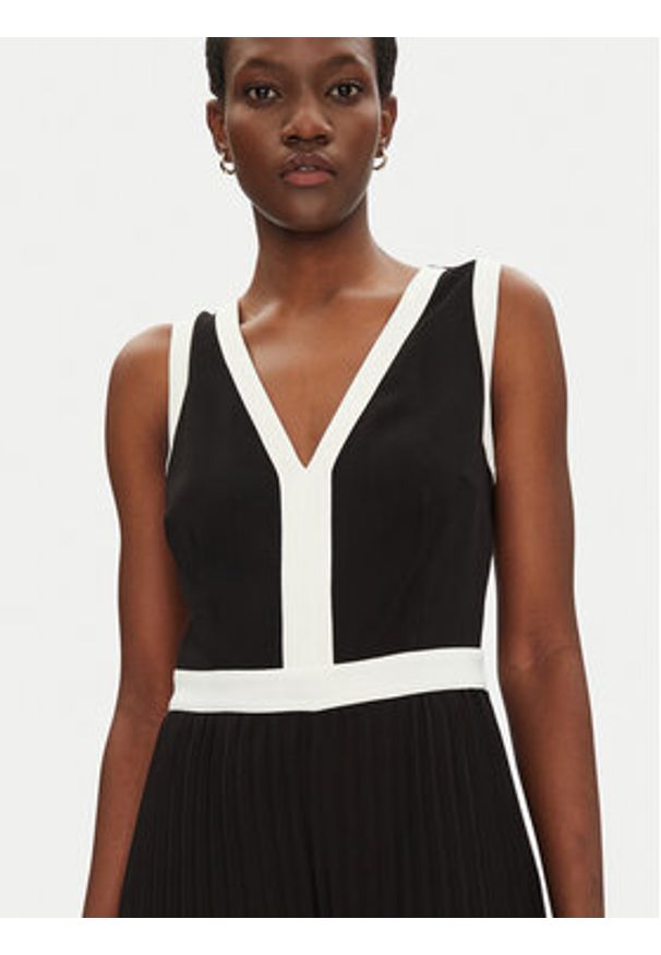 Morgan Kombinezon 251-PRISMA Czarny Regular Fit. Kolor: czarny. Materiał: syntetyk