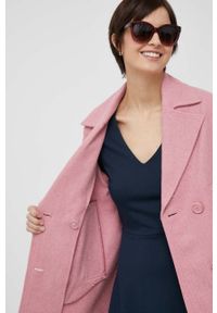 Sisley płaszcz z domieszką wełny kolor różowy przejściowy dwurzędowy. Okazja: na co dzień. Kolor: różowy. Materiał: wełna. Styl: casual, klasyczny #2
