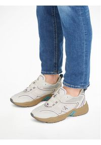 Calvin Klein Jeans Sneakersy Retro Tennis Su-Mesh Wn YM0YM00589 Biały. Kolor: biały. Materiał: mesh