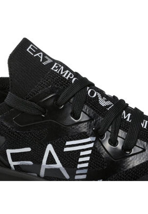 EA7 Emporio Armani Sneakersy X8X113 XK269 A120 Czarny. Kolor: czarny. Materiał: materiał