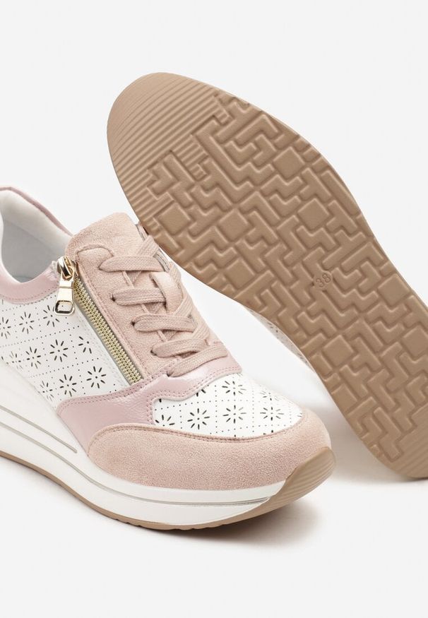 Born2be - Różowe Sneakersy na Ukrytym Koturnie z Ozdobnym Suwakiem i Ażurowym Wzorem Reladia. Nosek buta: okrągły. Zapięcie: sznurówki. Kolor: różowy. Materiał: materiał. Wzór: ażurowy. Obcas: na koturnie. Wysokość obcasa: średni